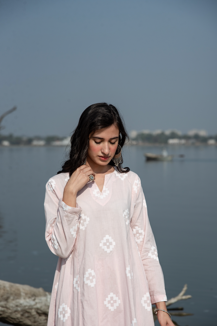 Ridhi Suri Ikat Block Print Side Gathered Straight Set of 2- Pale Pink