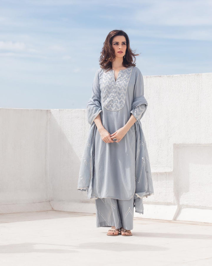 Grey Blue Chevron Gota Set of 3