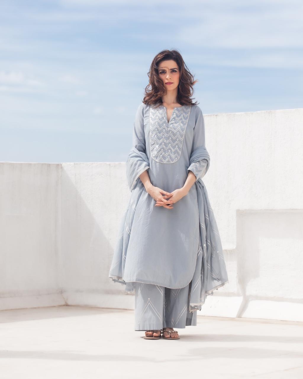 Grey Blue Chevron Gota Set of 3