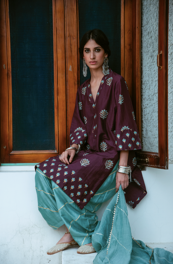 Ridhi Suri AAFREEN WINE SUIT SET