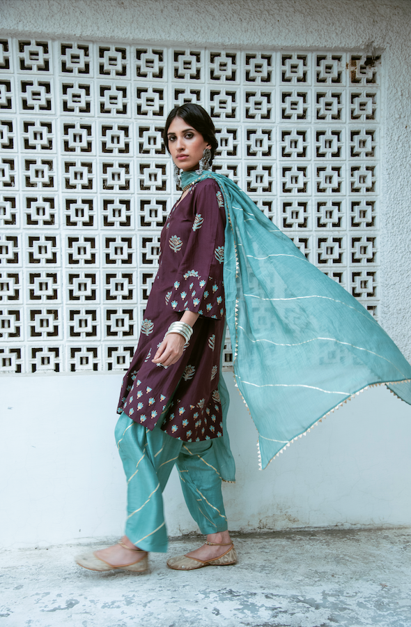 Ridhi Suri AAFREEN WINE SUIT SET